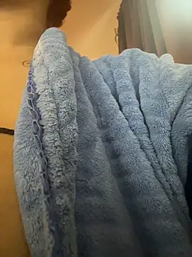 nickytheehawtie online show from March 2026 02:21:02 PM