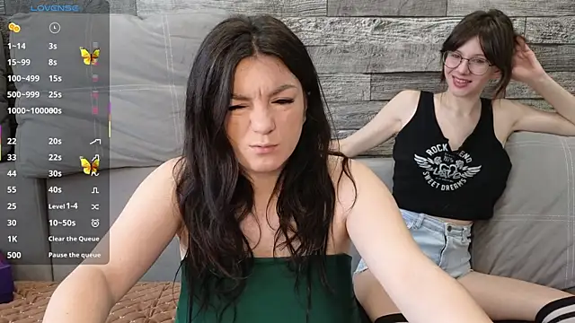 Vika loves you online show from April 2026 02:03:02 AM