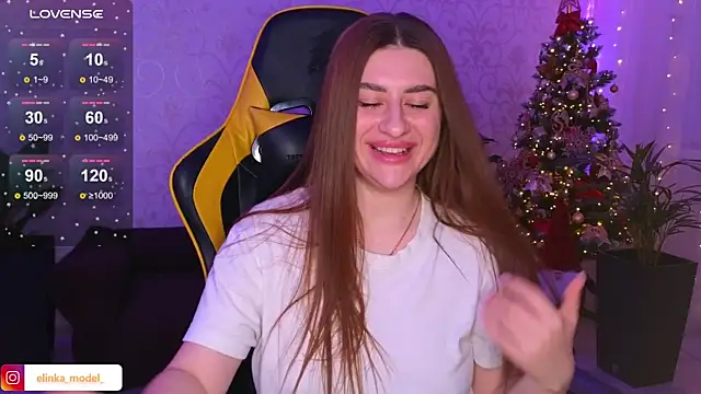 Elishka  online show from December 2024 09:38:02 PM