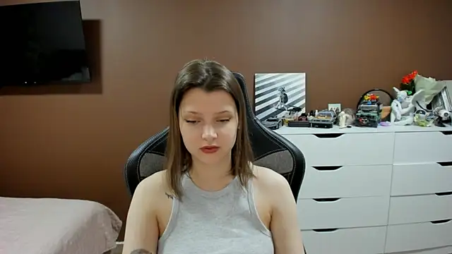 SoniNesti online show from March 2026 02:42:01 PM