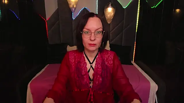 NikaGentle online show from December 2025 05:35:01 AM