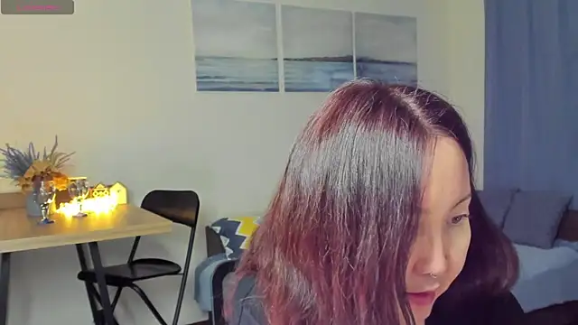 Snapshot of AvroraSakura chatting on December 2024 02:17:02 PM AvroraSakura online show from December 2024 02:17:02 PM