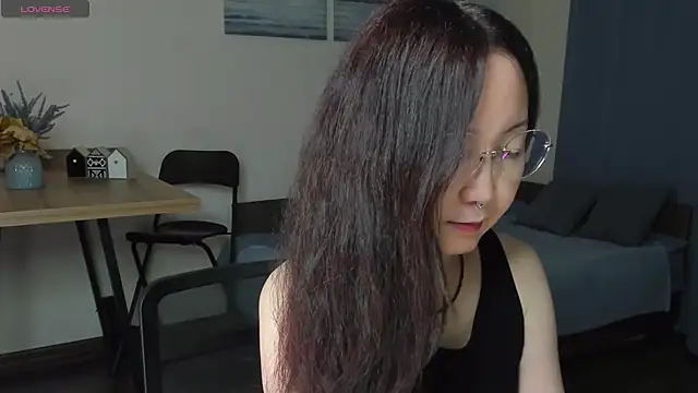 Snapshot of AvroraSakura chatting on January 2025 04:41:01 PM AvroraSakura online show from January 2025 04:41:01 PM