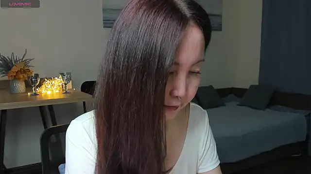 Snapshot of AvroraSakura chatting on February 2025 08:08:02 PM AvroraSakura online show from February 2025 08:08:02 PM