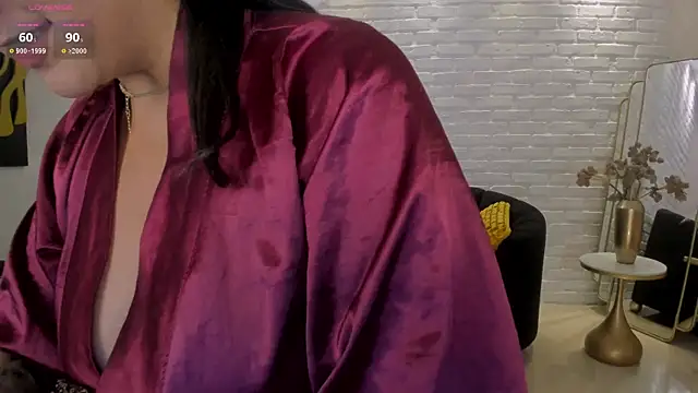 ToriCrossX online show from March 2025 05:54:01 PM