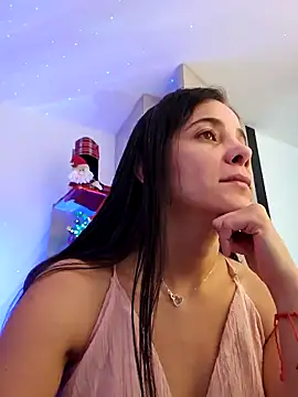 Snapshot of miaeyes chatting on December 2024 02:22:02 PM miaeyes online show from December 2024 02:22:02 PM