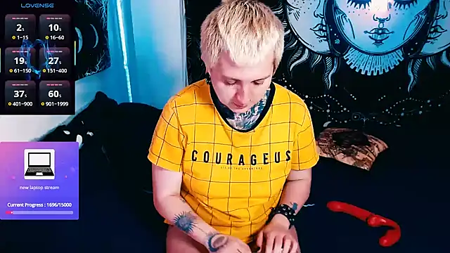 Marieblueeyes online show from February 2026 10:49:01 PM