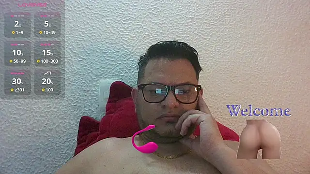 Snapshot of SexDiffrent chatting on October 2025 03:04:01 AM SexDiffrent online show from October 2025 03:04:01 AM