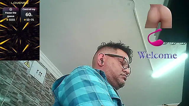 Snapshot of SexDiffrent chatting on October 2025 06:30:01 PM SexDiffrent online show from October 2025 06:30:01 PM