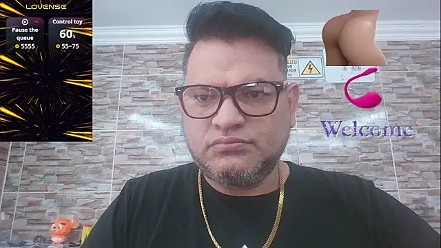 Snapshot of SexDiffrent chatting on October 2025 06:30:02 PM SexDiffrent online show from October 2025 06:30:02 PM