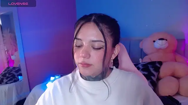 kim blake online show from December 2024 02:11:02 PM