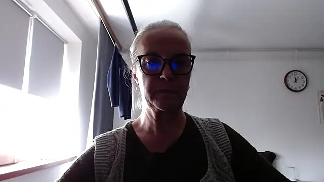 Snapshot of ina_tits chatting on November 2025 10:59:01 AM ina tits online show from November 2025 10:59:01 AM