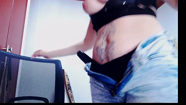 A R Y  online show from October 2025 06:30:01 PM