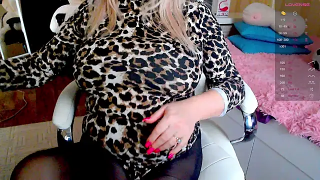 PamHardFuck online show from February 2025 11:46:01 AM