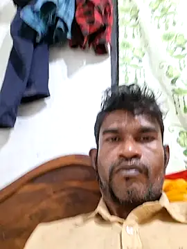 Snapshot of GuyAloneLk chatting on November 2025 01:11:01 PM GuyAloneLk online show from November 2025 01:11:01 PM