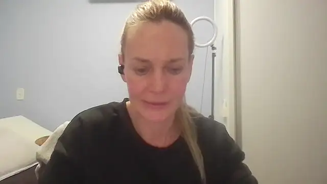 Annylove1 online show from July 2026 12:34:01 AM