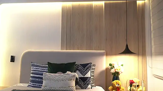 KalaBeckett  online show from March 2026 11:43:02 AM