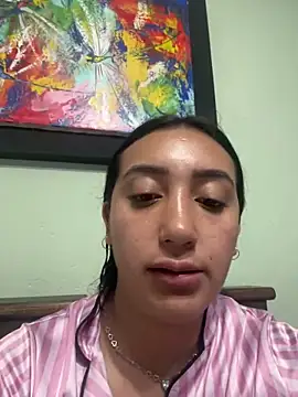 Snapshot of Hannahoff chatting on January 2025 02:11:01 AM Hannahoff online show from January 2025 02:11:01 AM