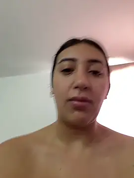 Snapshot of Hannahoff chatting on March 2025 02:16:01 PM Hannahoff online show from March 2025 02:16:01 PM