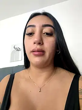 Hannahoff online show from November 2025 01:06:01 AM