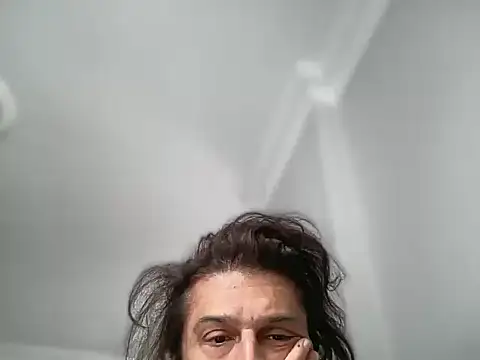 ALPHANDRE online show from October 2025 07:23:01 AM