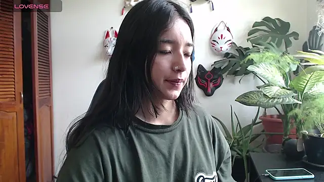 Snapshot of cat_salo chatting on March 2025 03:40:01 PM cat salo online show from March 2025 03:40:01 PM