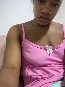 Snapshot of _yisela_ chatting on February 2026 01:36:01 AM yisela online show from February 2026 01:36:01 AM