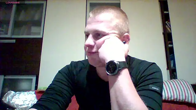 Matttthees online show from October 2025 03:02:02 AM