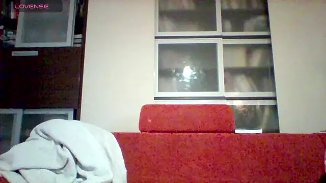 Matttthees online show from December 2025 02:45:02 PM