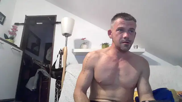 Cambitchboy online show from September 2025 09:50:01 PM