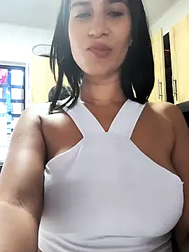 Snapshot of lady-rosse chatting on January 2025 02:36:01 PM lady-rosse online show from January 2025 02:36:01 PM