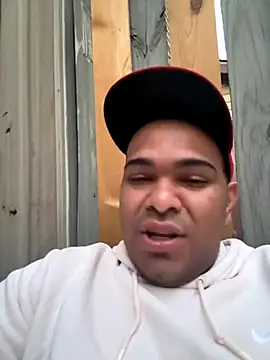 Snapshot of marhi32 chatting on October 2025 11:46:02 PM marhi32 online show from October 2025 11:46:02 PM