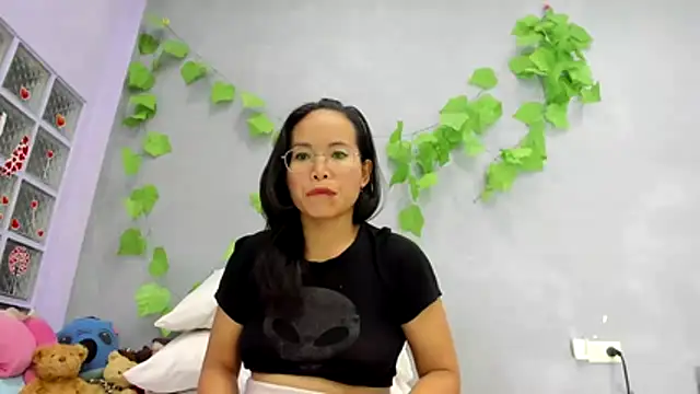 Snapshot of loveley_jenny chatting on July 2026 06:37:02 AM loveley jenny online show from July 2026 06:37:02 AM