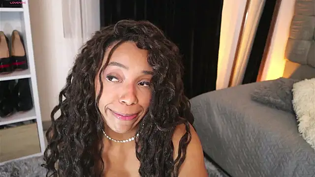 Valeriestyle online show from March 2025 10:09:01 AM