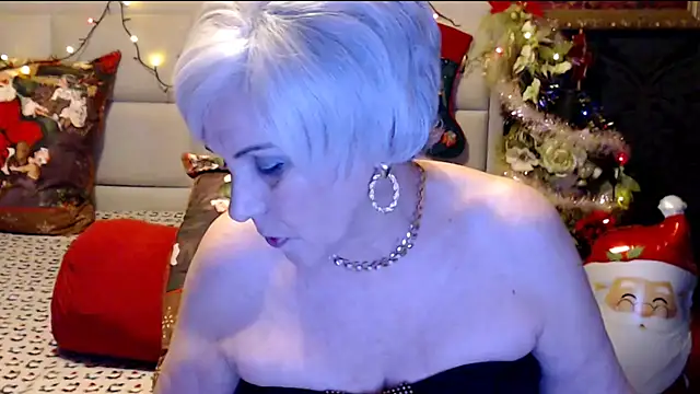 HappyWomanOn online show from December 2024 10:23:02 PM