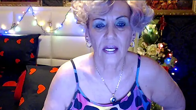 HappyWomanOn online show from January 2025 07:18:01 PM