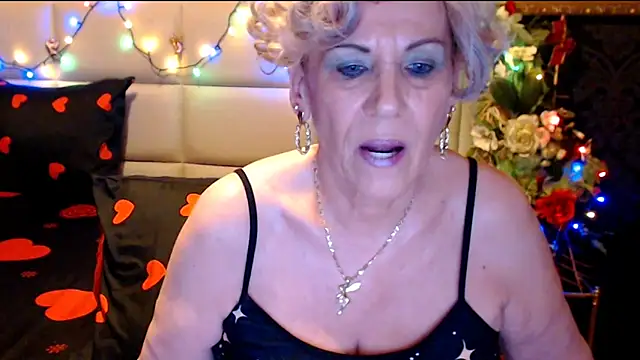 HappyWomanOn online show from January 2025 07:18:01 PM