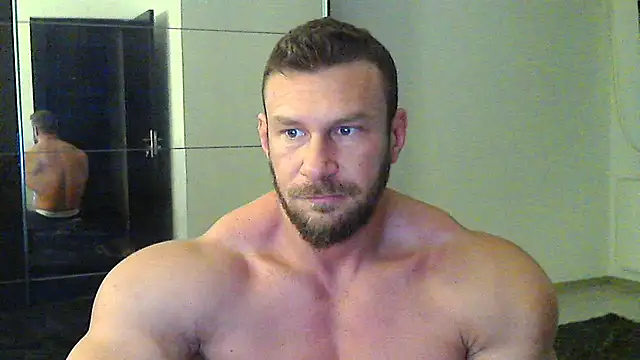 muscularkevin online show from March 2025 04:43:02 AM