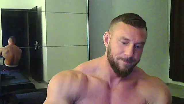 Snapshot of muscularkevin chatting on December 2025 05:03:01 AM muscularkevin online show from December 2025 05:03:01 AM