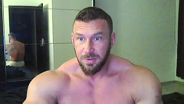 Snapshot of muscularkevin chatting on January 2026 04:26:02 AM muscularkevin online show from January 2026 04:26:02 AM