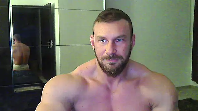 Snapshot of muscularkevin chatting on February 2026 05:34:02 AM muscularkevin online show from February 2026 05:34:02 AM