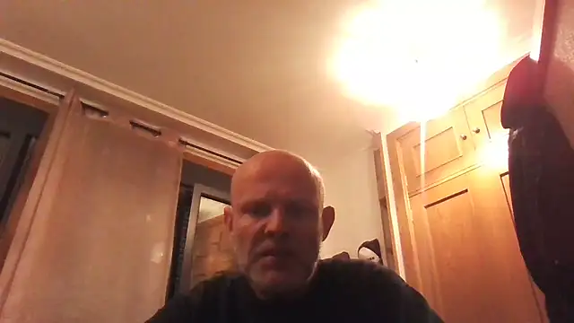 Snapshot of davigochi77bcn chatting on December 2024 07:52:02 PM davigochi77bcn online show from December 2024 07:52:02 PM