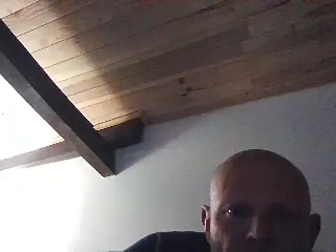 Snapshot of davigochi77bcn chatting on March 2025 09:48:01 PM davigochi77bcn online show from March 2025 09:48:01 PM