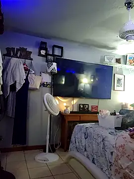 Hotredheadandtoungelasher online show from January 2026 10:39:01 AM