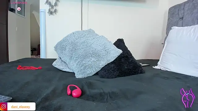 danielasexya1 online show from March 2025 08:18:02 PM