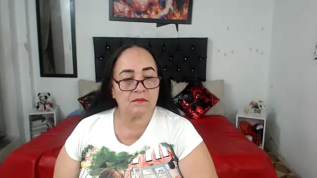 Snapshot of Sweetbigcatt chatting on January 2025 04:09:02 AM Sweetbigcatt online show from January 2025 04:09:02 AM