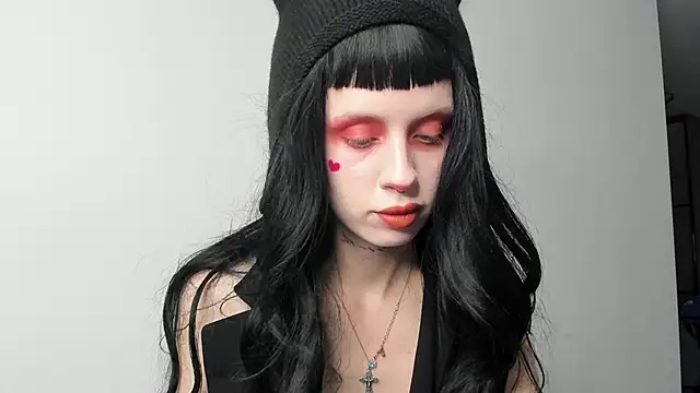 Snapshot of FlowerOfSin2001 chatting on March 2025 06:44:02 PM FlowerOfSin2001 online show from March 2025 06:44:02 PM