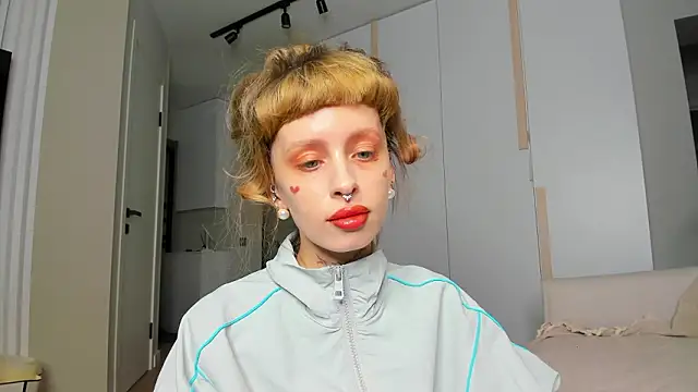 FlowerOfSin2001 online show from March 2026 04:35:01 PM