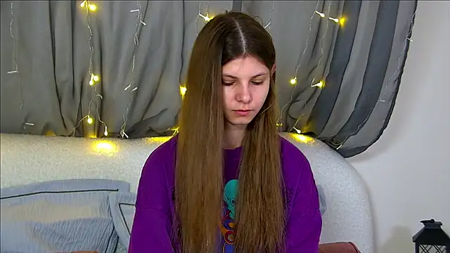 AudreyBarlow online show from October 2025 06:28:02 AM