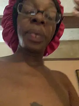 Snapshot of Jasmine_FullsShine chatting on September 2025 12:40:02 PM Jasmine FullsShine online show from September 2025 12:40:02 PM